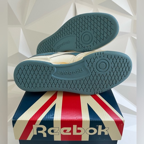 🔹 Reebok Club C 85 Revenge Vintage White Blue | Men’s Size 8 | Retro Classic - Picture 11 of 15